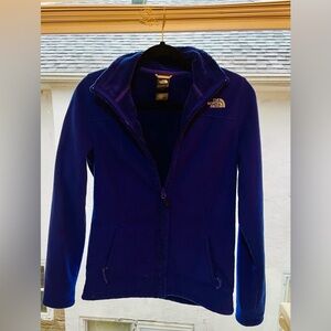 The North Face Fuzzy Lined Jacket Lot Size Small